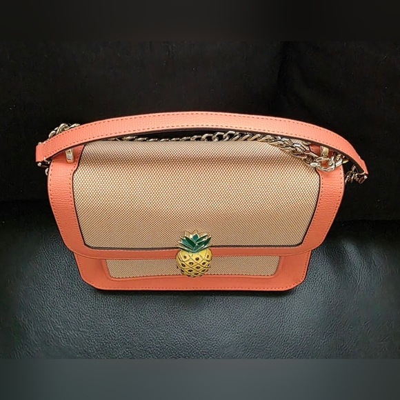 Kate Spade Peaches and Cream Crossbody Bag with Pineapple Accent Clasp - Picture 2 of 6